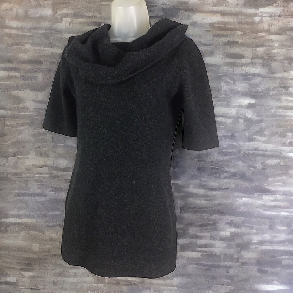 Richard Chai Cashmere Cowl Neck Short Sleeve Sweater Charcoal Gray Size Medium